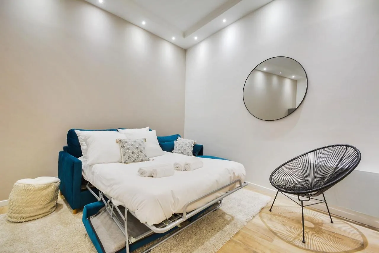 Luxury In Heart Of Paris!opera/eurostar 6pers Paris